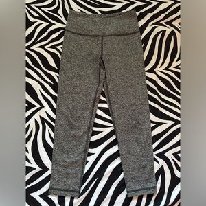 Victoria’s Secret Sport Women’s Grey Leggings size SMALL